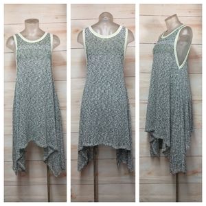 We the free Bumble bee Knees Tunic Size L Beach Festival